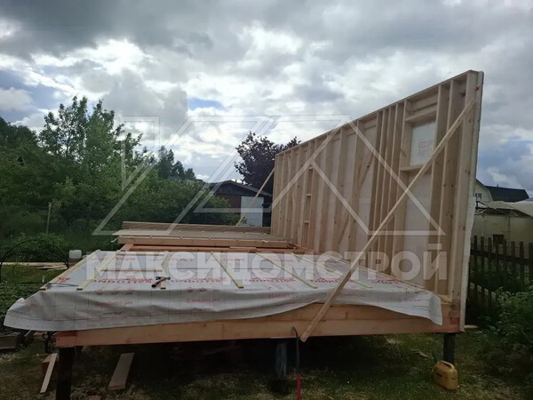 Каркасный дом 4х7,5 м. по индивидуальному проекту